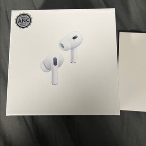 Apple White Wireless Earbuds with Charging Case - Active Noise Cancellation